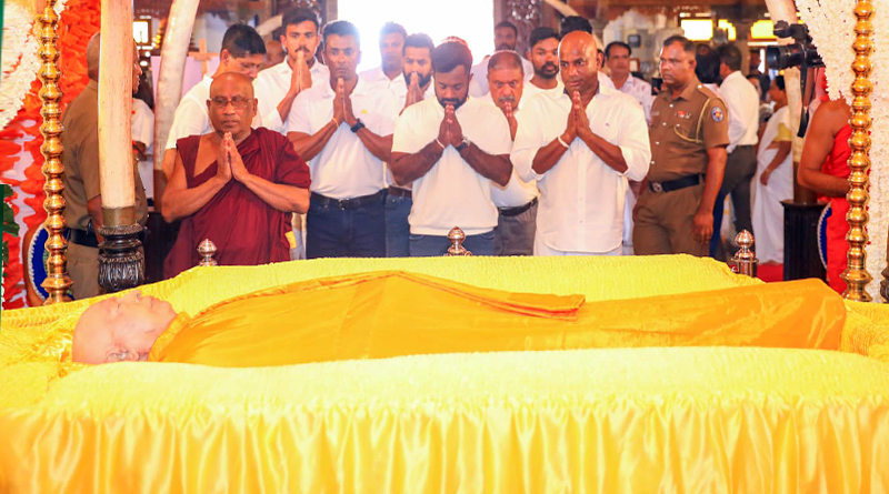 අපවත්වී වදාළ පුජ්‍ය ගලබොඩ ඥාණිස්සර ස්වාමින් වහන්සේගේ දේහය පිළිබඳ ආදාහන පුජෝත්සවය අද විහාරස්ථ ආදාහන මලුවේදී